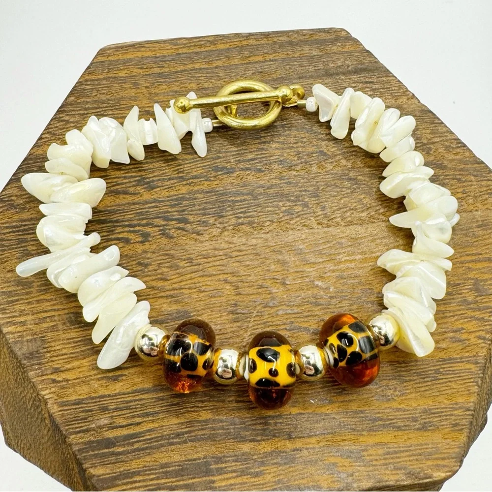 Mother of Pearl and glass leopard print bead toggle closure bracelet